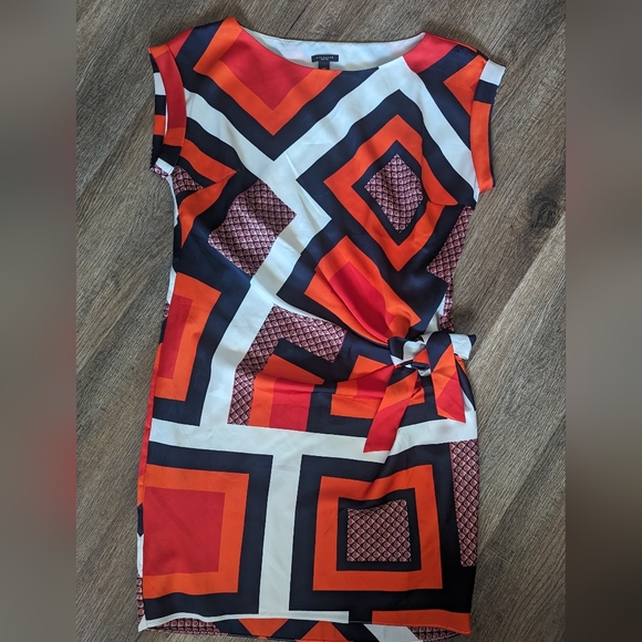 Ann Taylor, petite medium, orange white black and red. - Picture 1 of 6